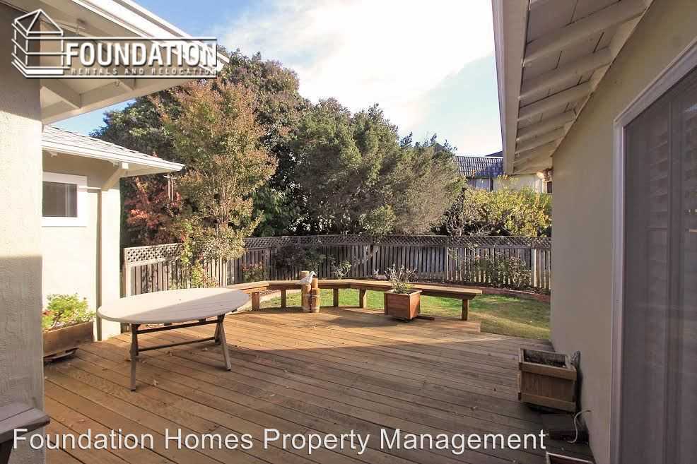 5 Corrillo Dr - Photo 2 of 13