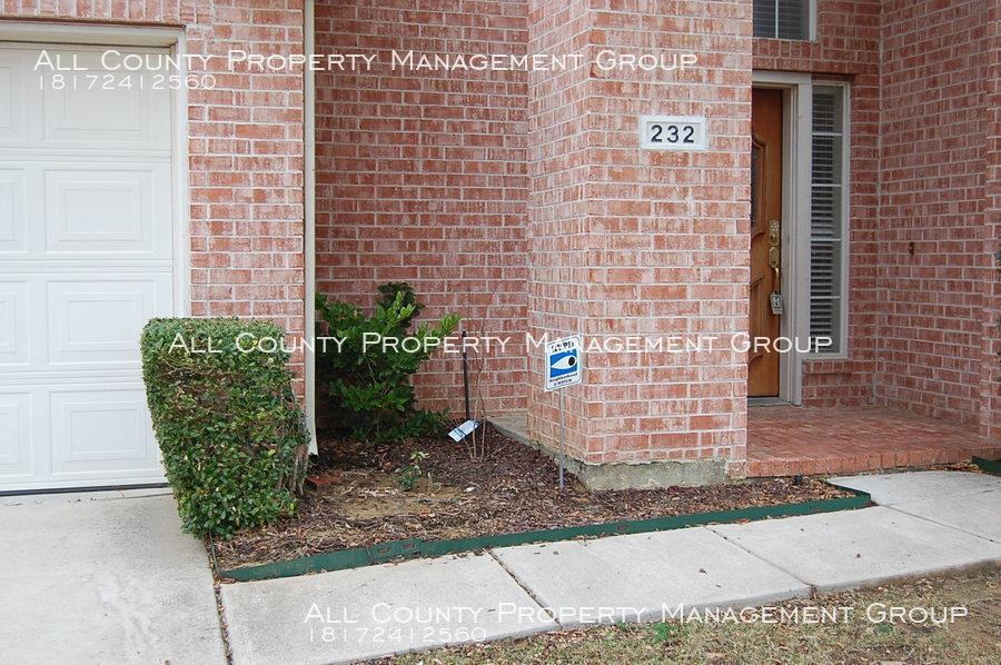 232 Patricia Ln - Photo 3 of 29