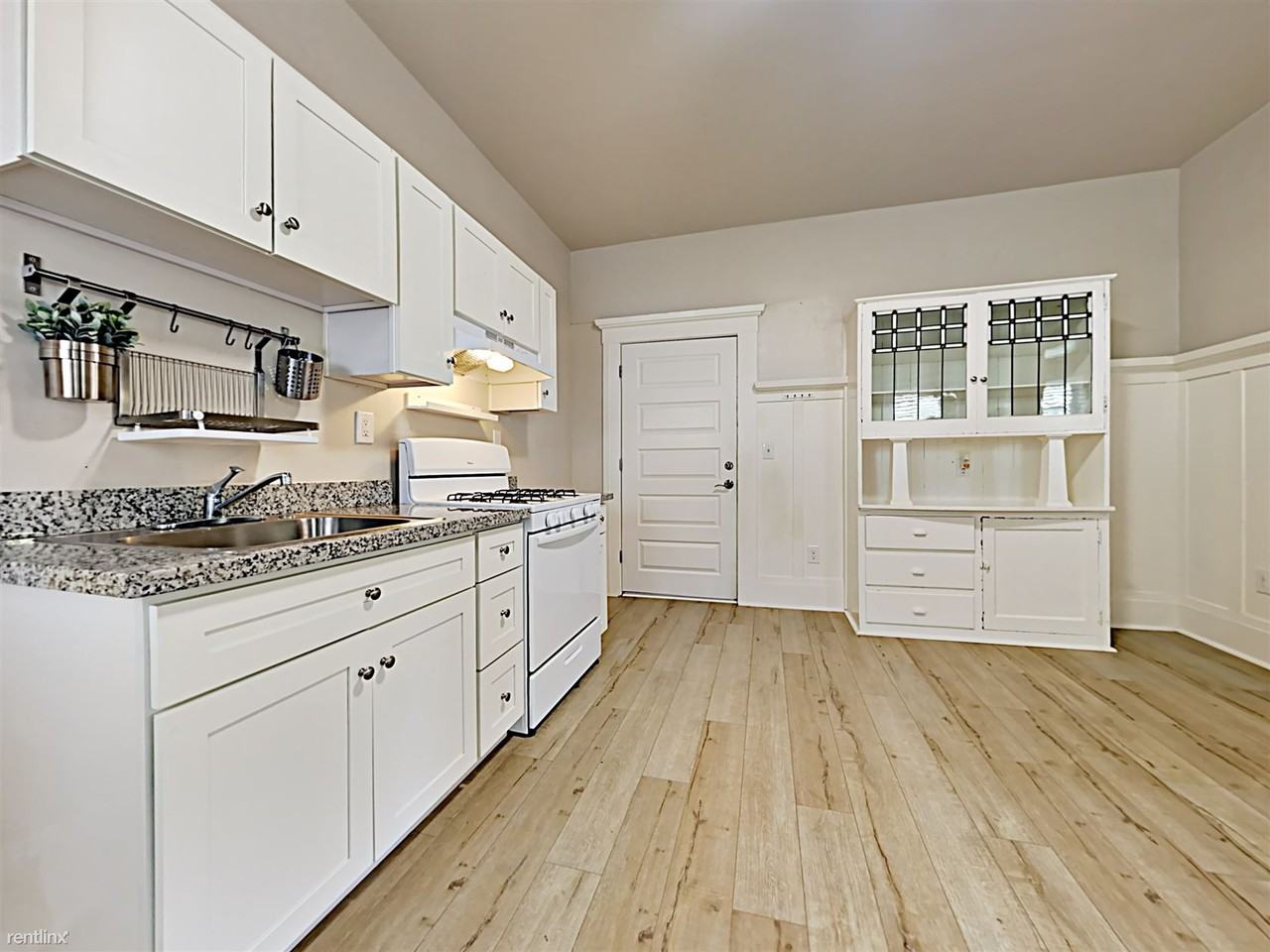 1307 G St 8, Sacramento, CA 95814 Studio Apartment for Rent PadMapper