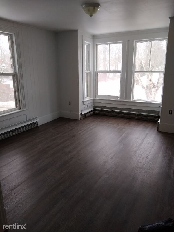 15 John St - Photo 2 of 5