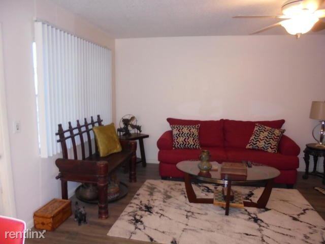 438 Mansfield K - Photo 3 of 16