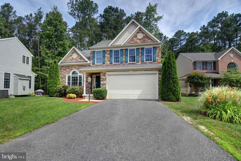 131 Tall Pines Ln - Photo 2 of 20