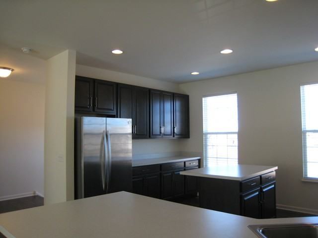421 Fayetteville Ave - Photo 3 of 14