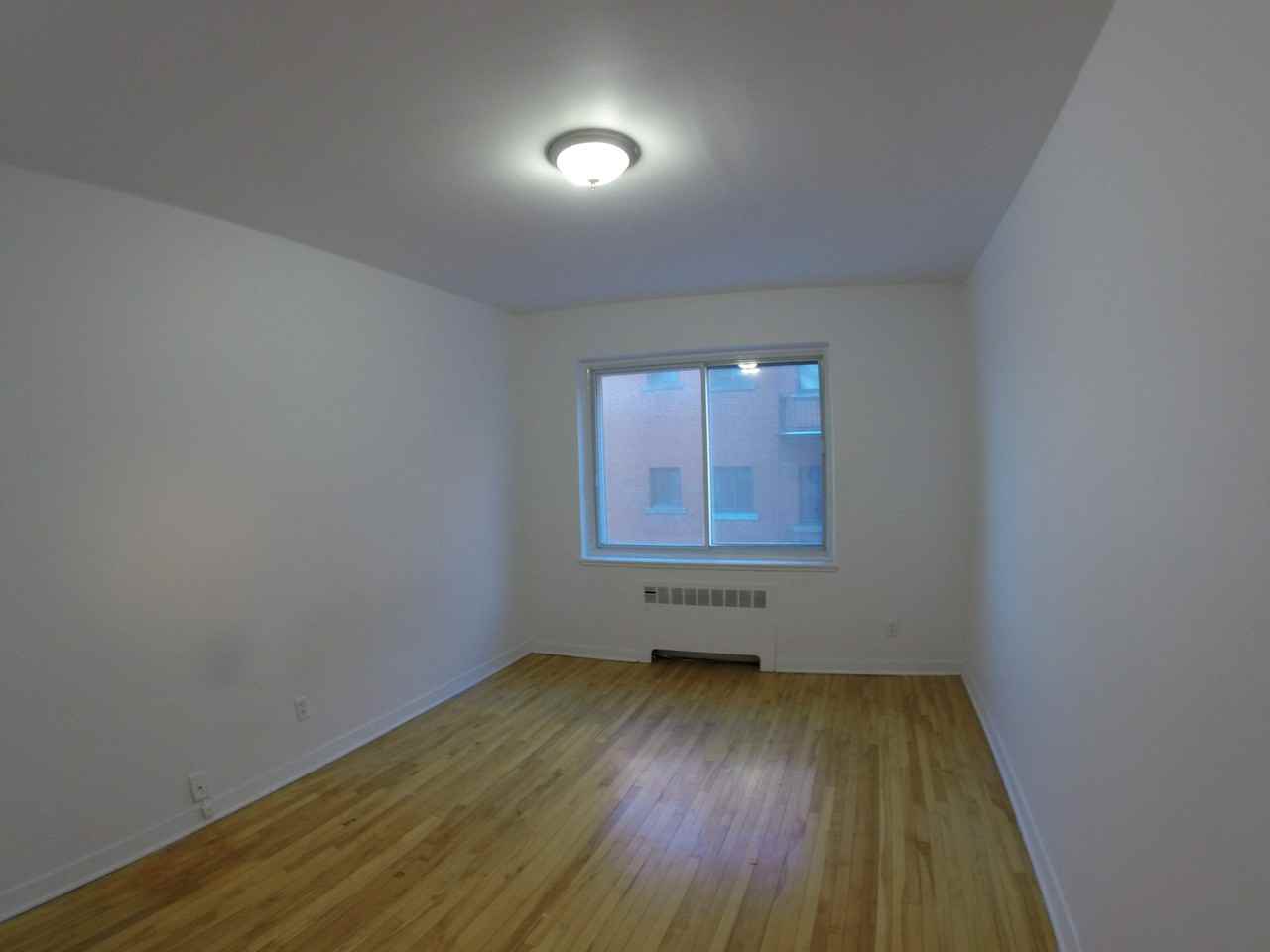 5105 Chemin de la Côte-Saint-Luc #328