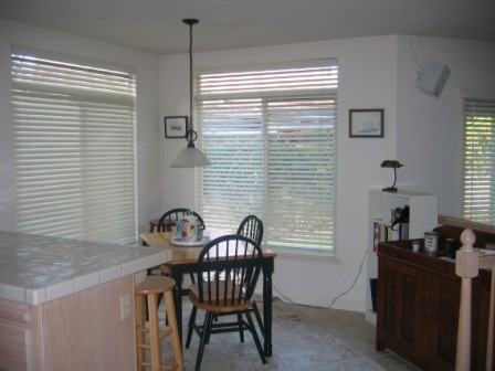 128 Elkins Cir - Photo 3 of 4