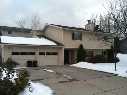 124 Bridger Ct N - Photo 2 of 27