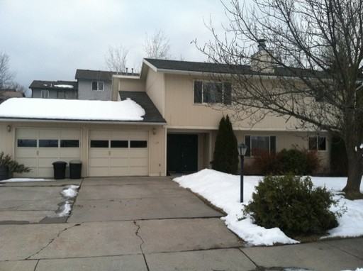 124 Bridger Ct N - Photo 3 of 27