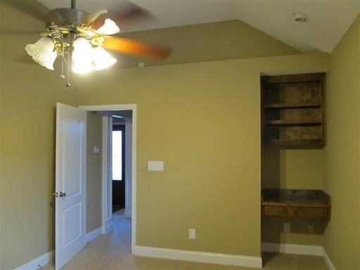 314 Faybrook Dr - Photo 3 of 17