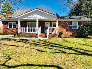 16111 Gary Ave Chester Va 23831 4 Bedroom House For Rent