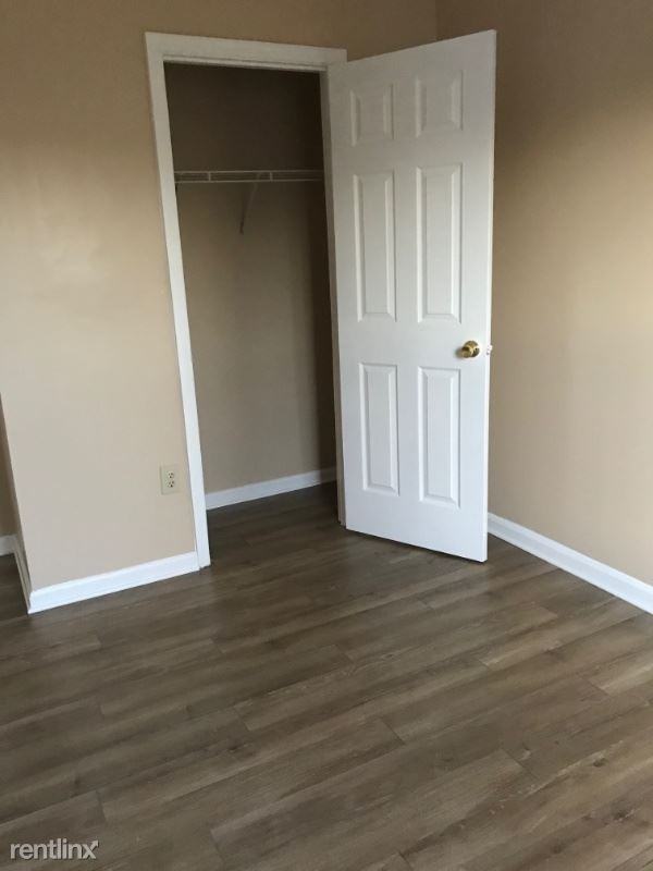 4717 Rollingdale Way - Photo 3 of 11