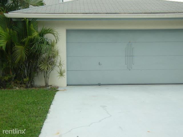 83 Baytree Cir - Photo 2 of 13