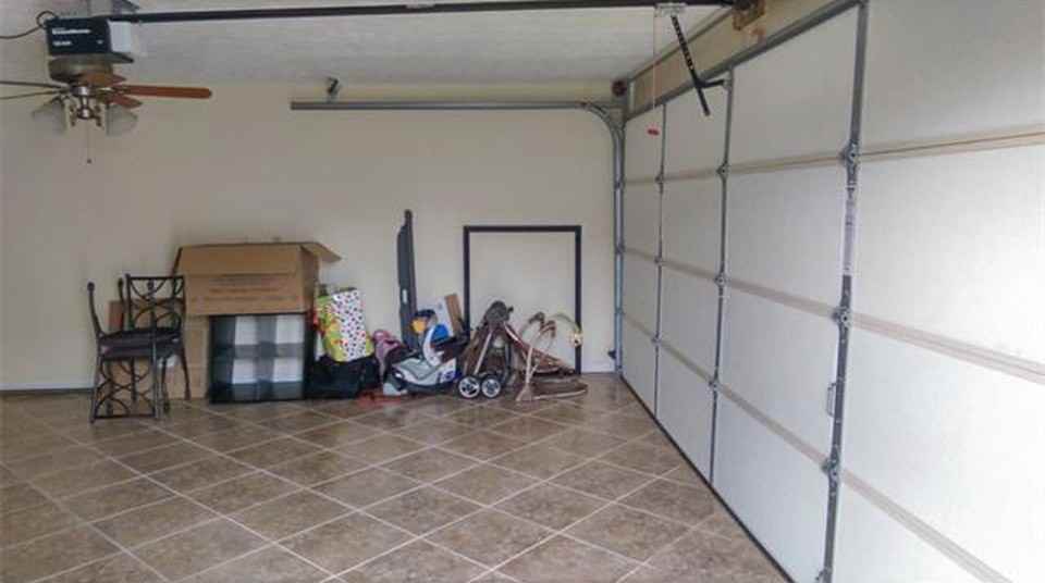 11001 S Hardy - Photo 3 of 20