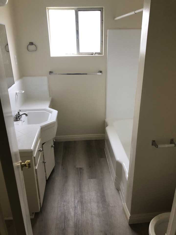 625 Aerick Street - Photo 3 of 6