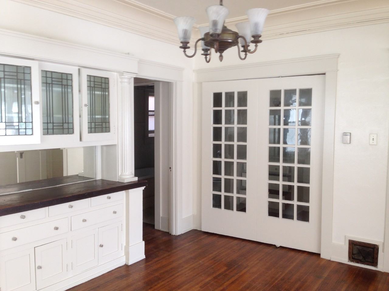 311 W. 4th St. #3 - Photo 4 of 9