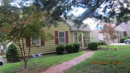 5213 Nall Ave - Photo 2 of 21