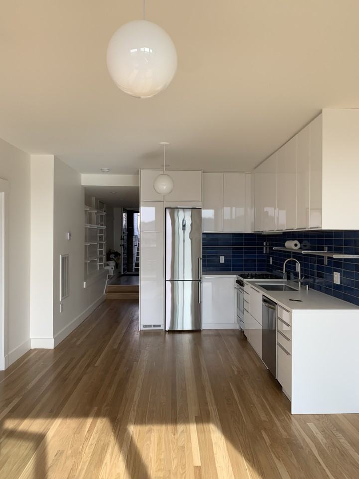 Mariposa St & Utah St