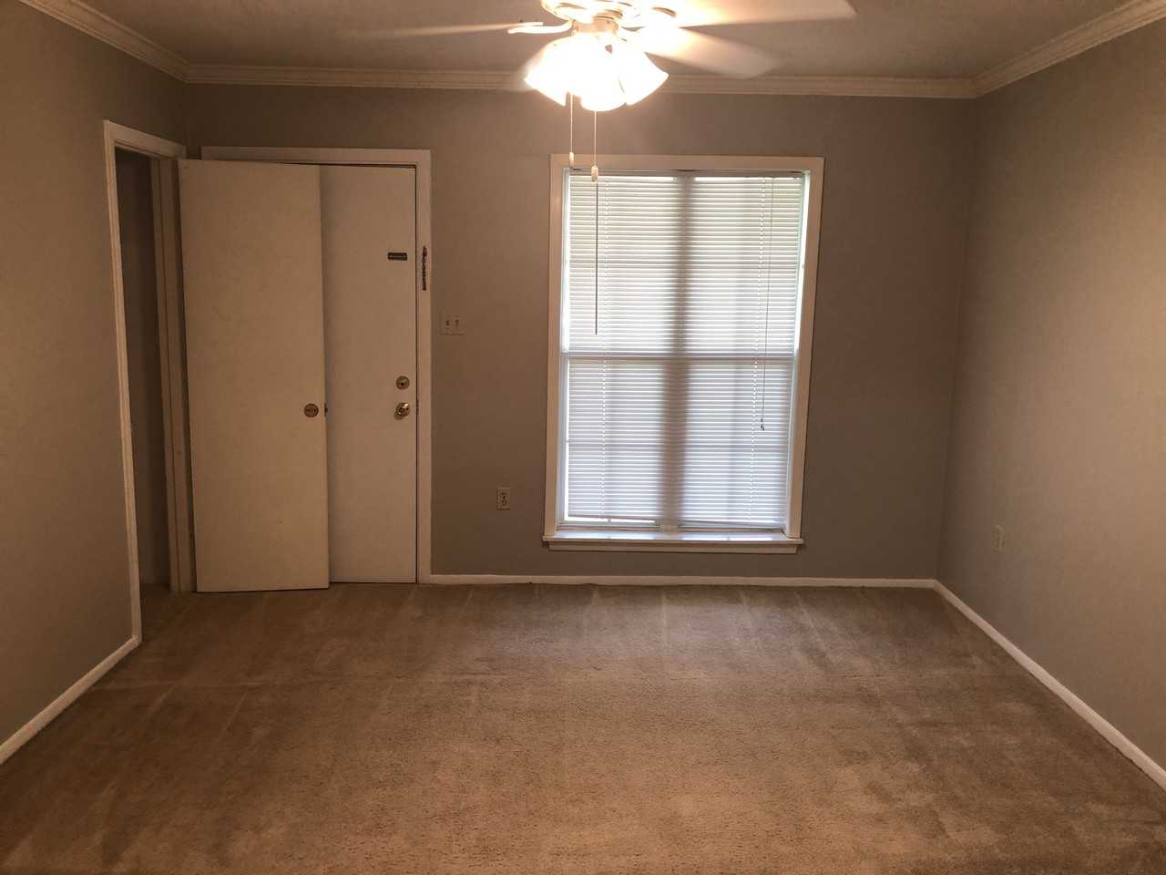 335 Southridge Dr - Photo 6 of 14