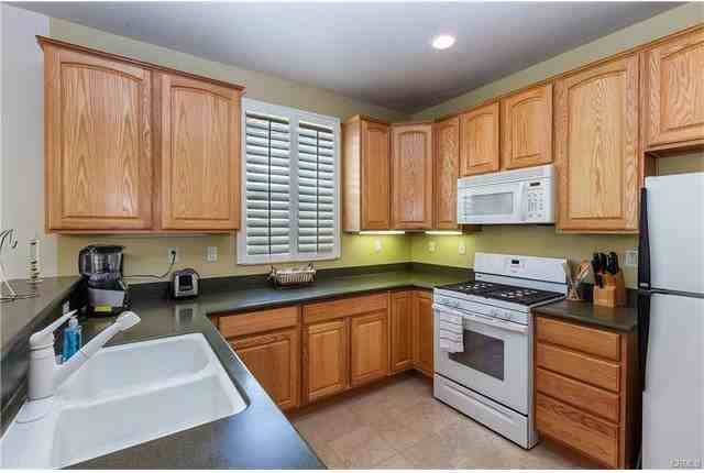 1176 Wisteria Way - Photo 3 of 4