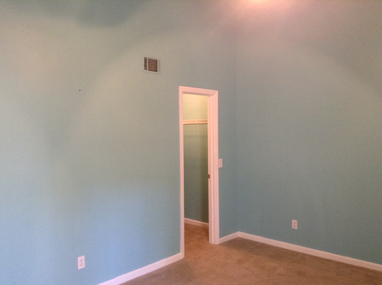 401 Cambridge Cir #A8 - Photo 3 of 7