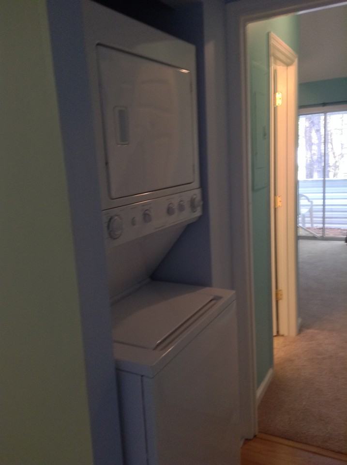 401 Cambridge Cir #A8 - Photo 7 of 7
