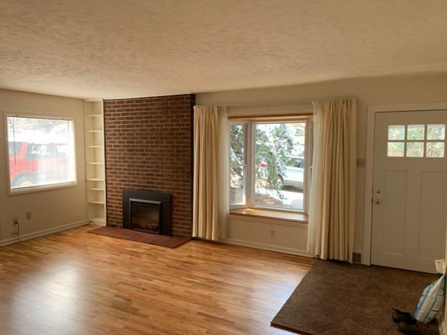 1070 9th St - Photo 2 of 13