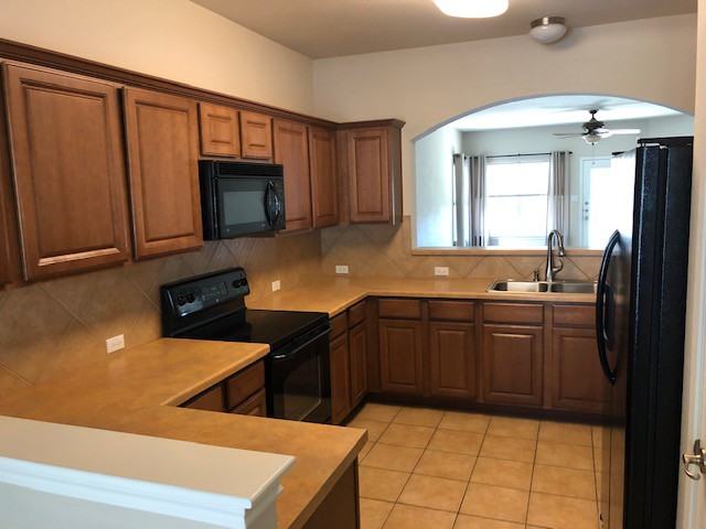 220 Housefinch Loop - Photo 4 of 13