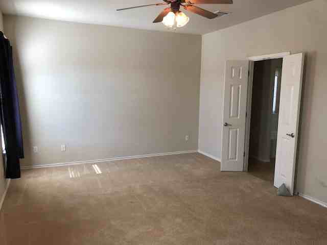 220 Housefinch Loop - Photo 5 of 13