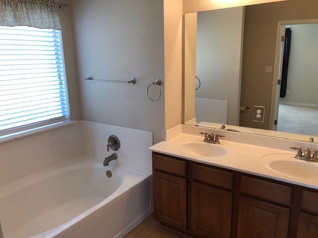220 Housefinch Loop - Photo 6 of 13