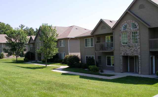 311-315 South St - Photo 2 of 8