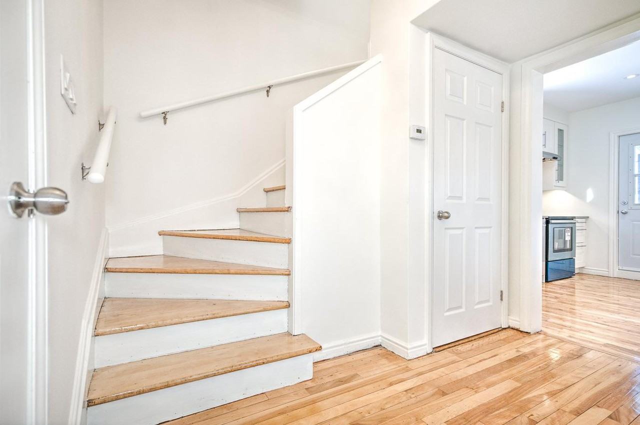 5115 Avenue Cumberland - Photo 2 of 10