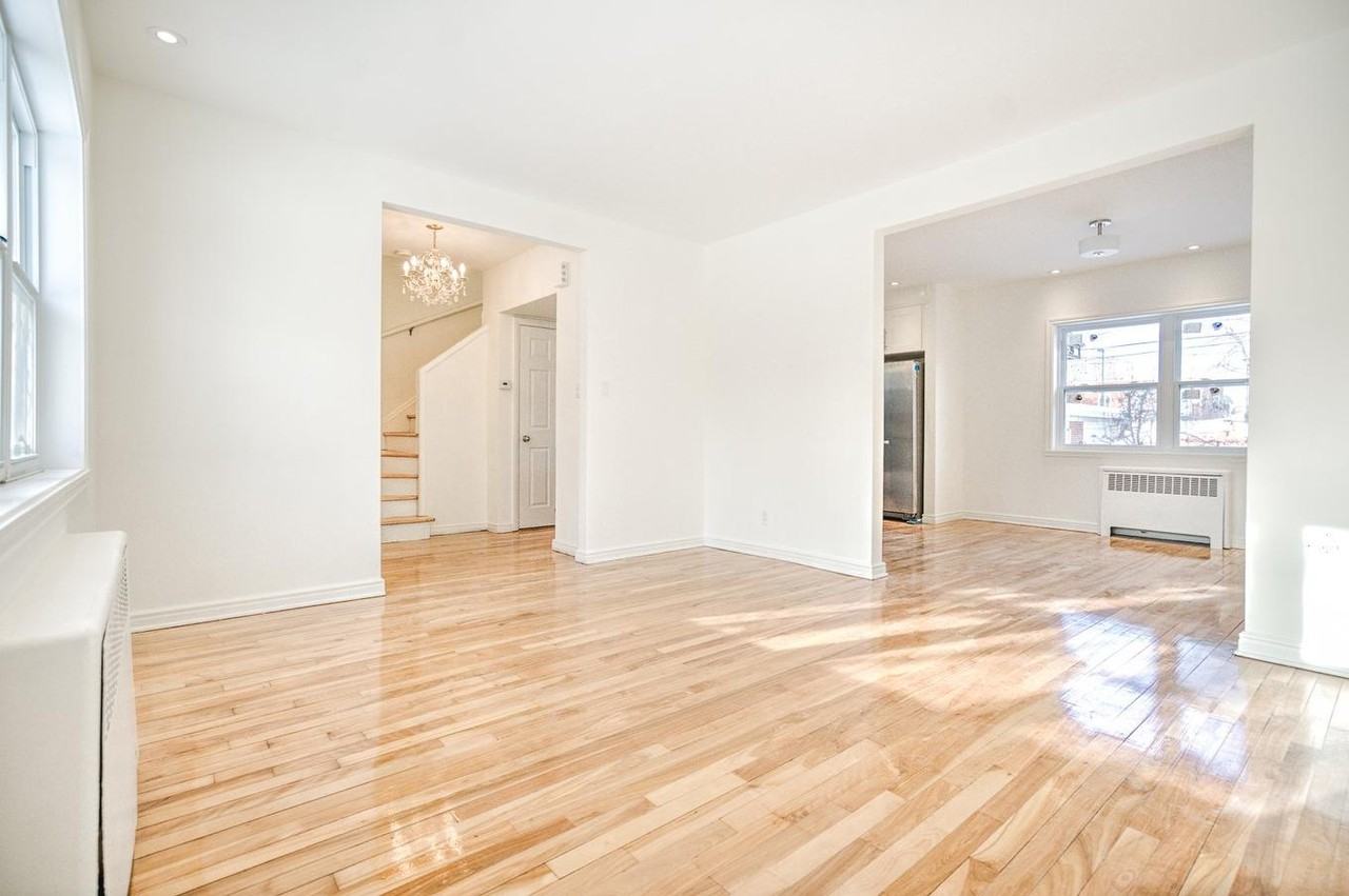 5115 Avenue Cumberland - Photo 3 of 10