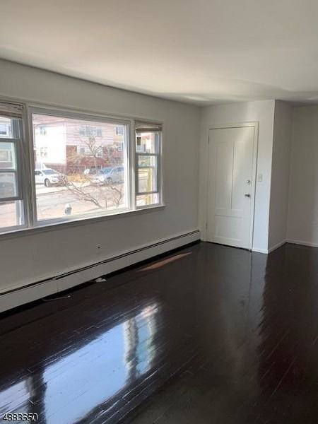 15 Evelyn Ct - Photo 2 of 11