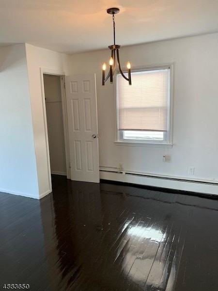 15 Evelyn Ct - Photo 3 of 11