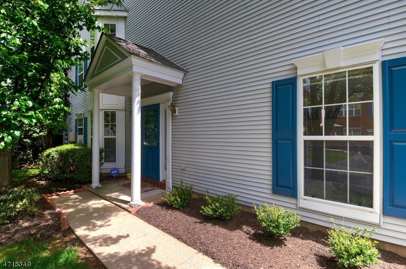 2001 Kenney Way - Photo 3 of 25