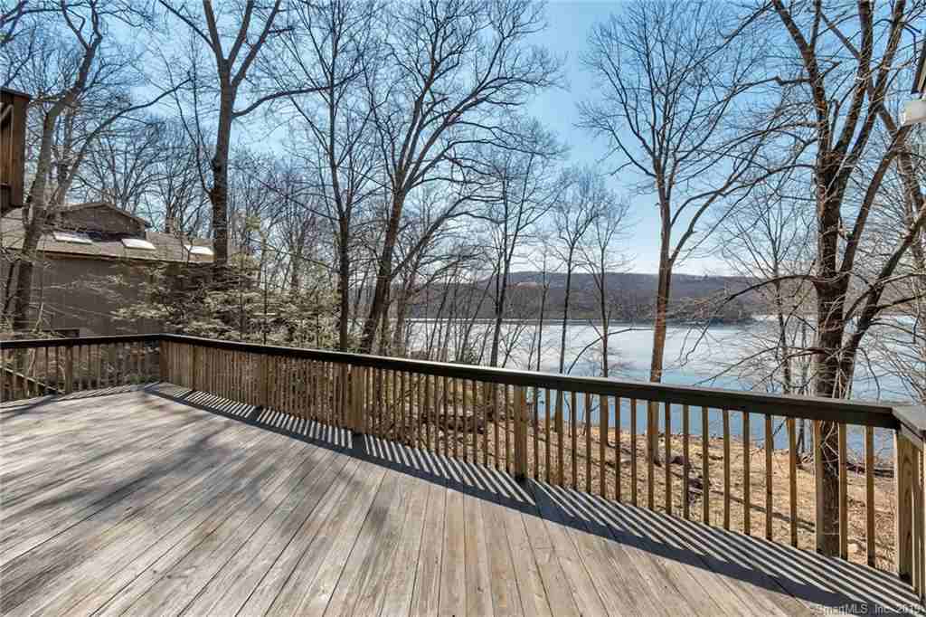 23 Candlewood Lake Drive - Photo 3 of 22