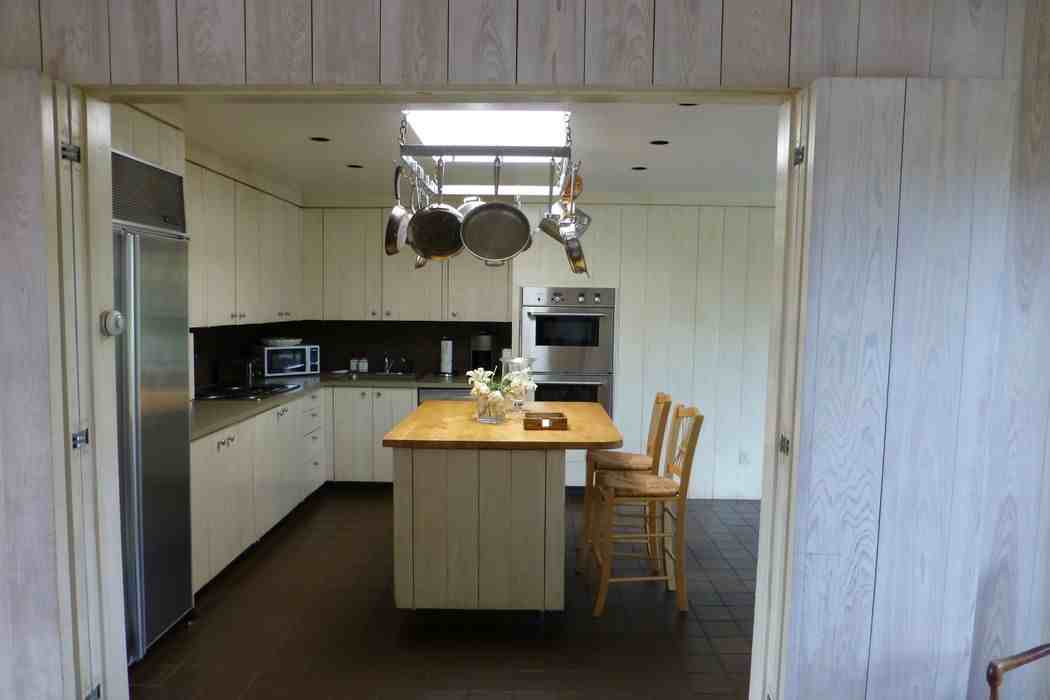 262 Town Line Road - Photo 3 of 12