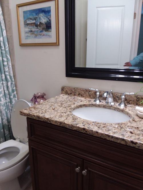 21 Nicole Ct - Photo 2 of 8