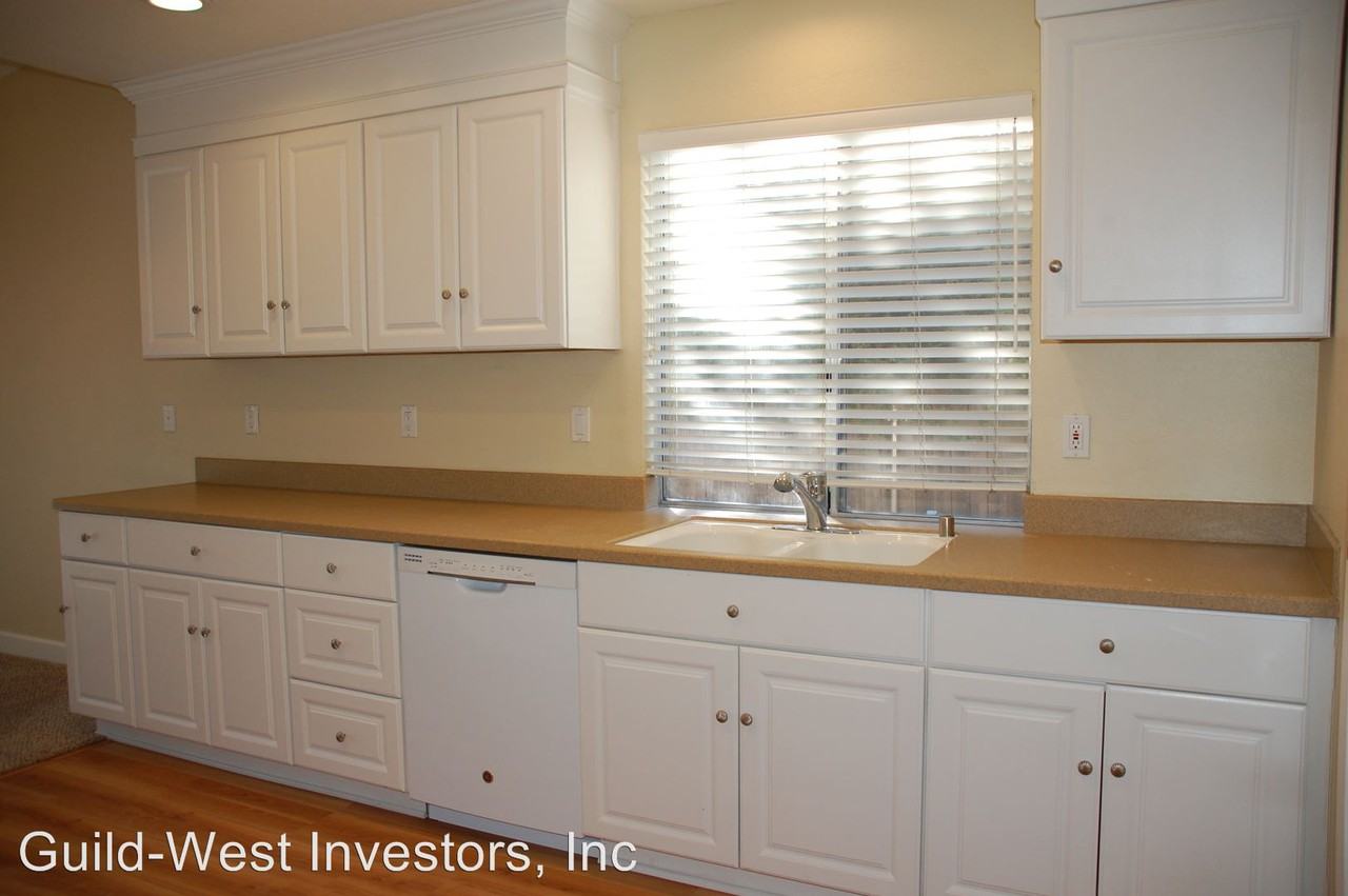 5862 Sparas St - Photo 3 of 13