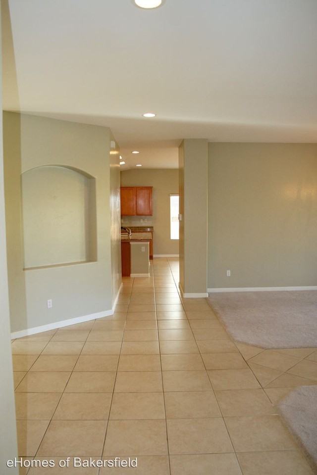 10814 Rancho Cordova St - Photo 3 of 22