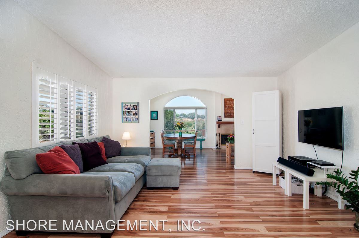 5312 Via Aquario - Photo 3 of 14