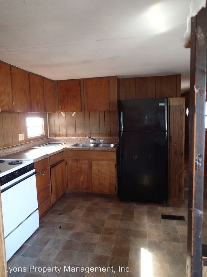 706 Briarcliff Dr - Photo 3 of 18