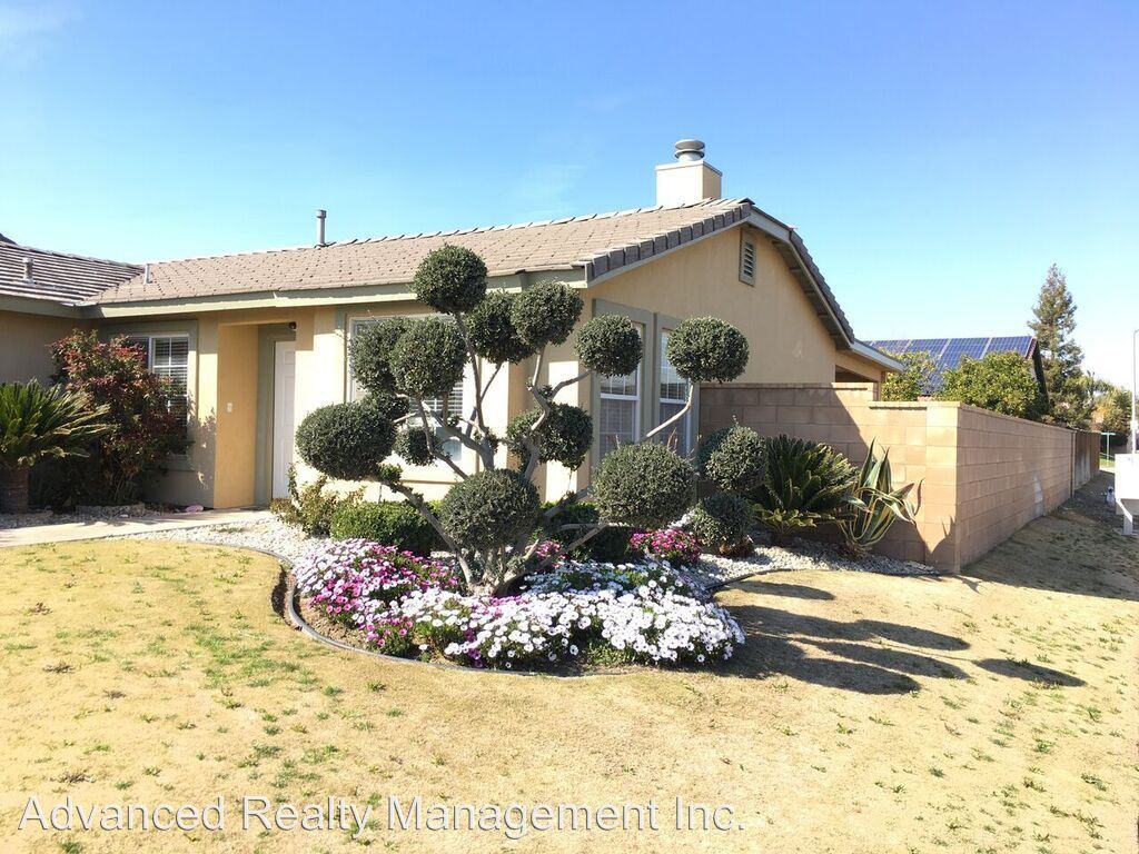 4000 Island Mist Ct - Photo 3 of 32