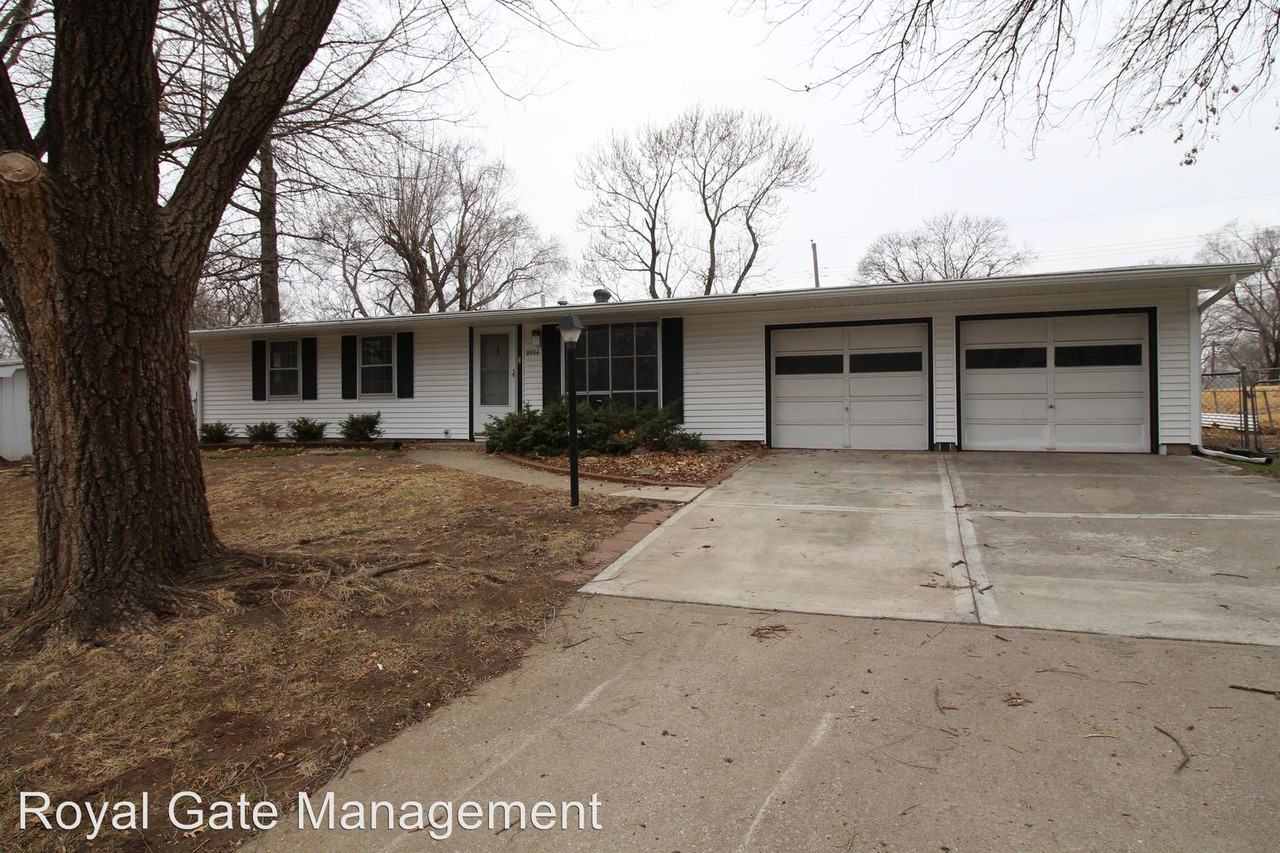 9954 Countryside Rd - Photo 2 of 14