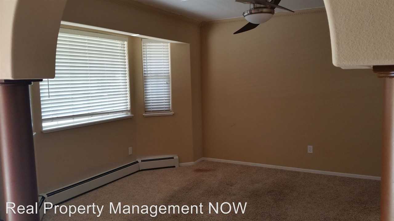 2712 E Yucatan Ct - Photo 3 of 6