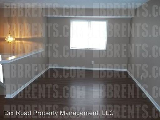 6052 Morningside Dr - Photo 3 of 10