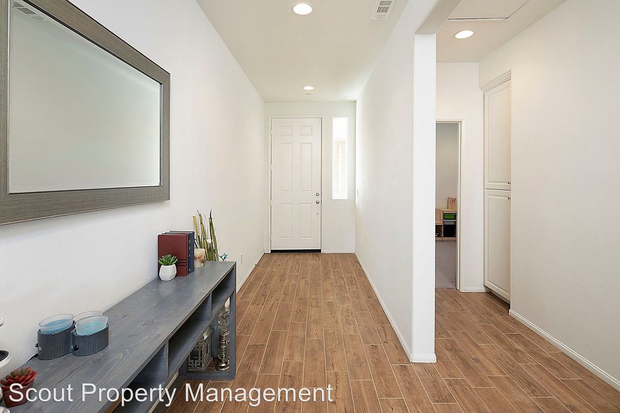 34842 Carina Pl. - Photo 3 of 30