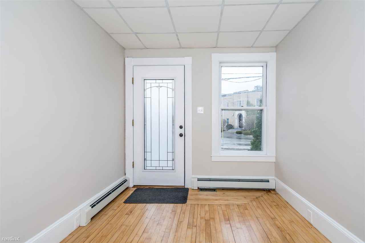 244 Lake St - Photo 2 of 13