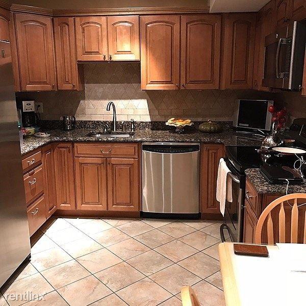 3103 Freemans Ln - Photo 3 of 7