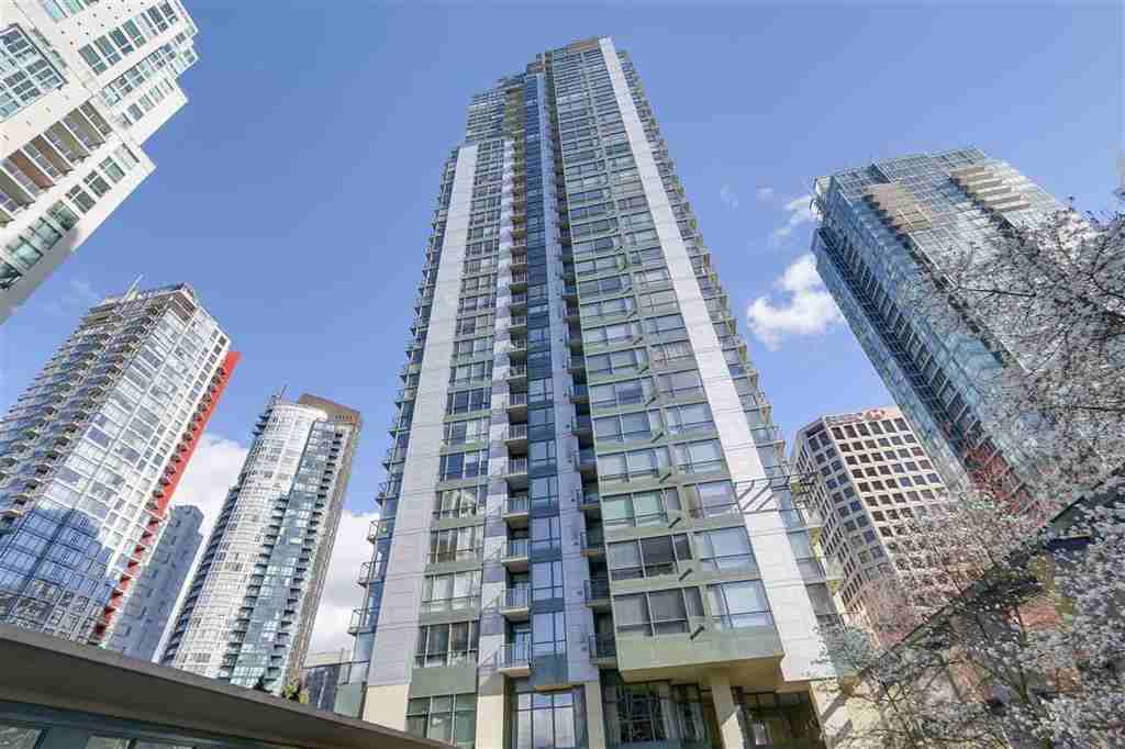 1239 West Georgia Street #2006