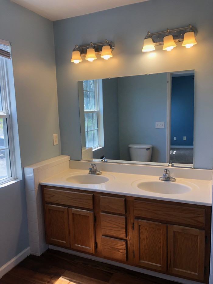 3220 Torbett St - Photo 3 of 23
